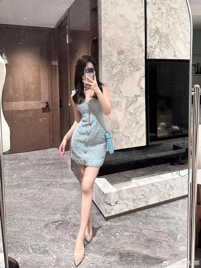你好，李焕英 封面